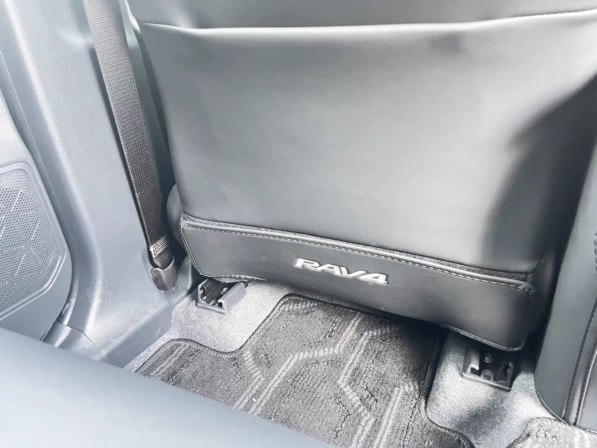 Car kick mat install