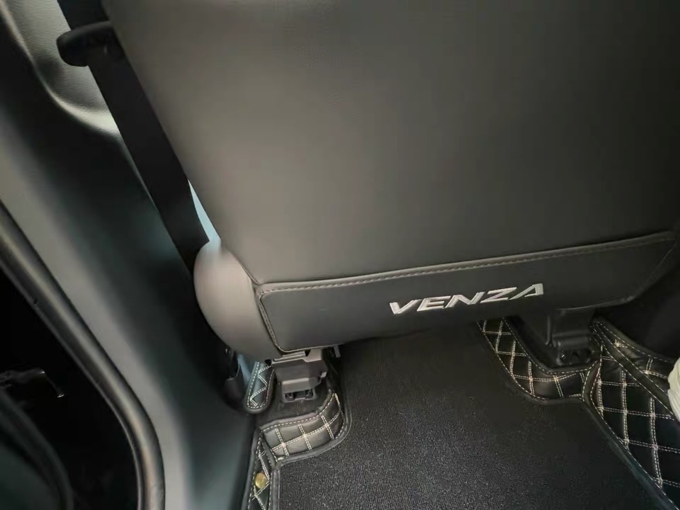 Car kick mat install